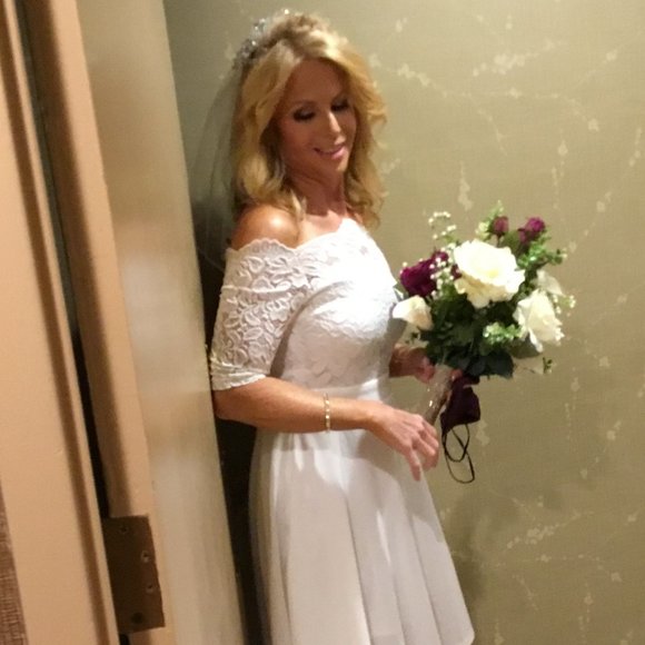 The Love Story of Rachel and Glenn - Picture 6 of 8